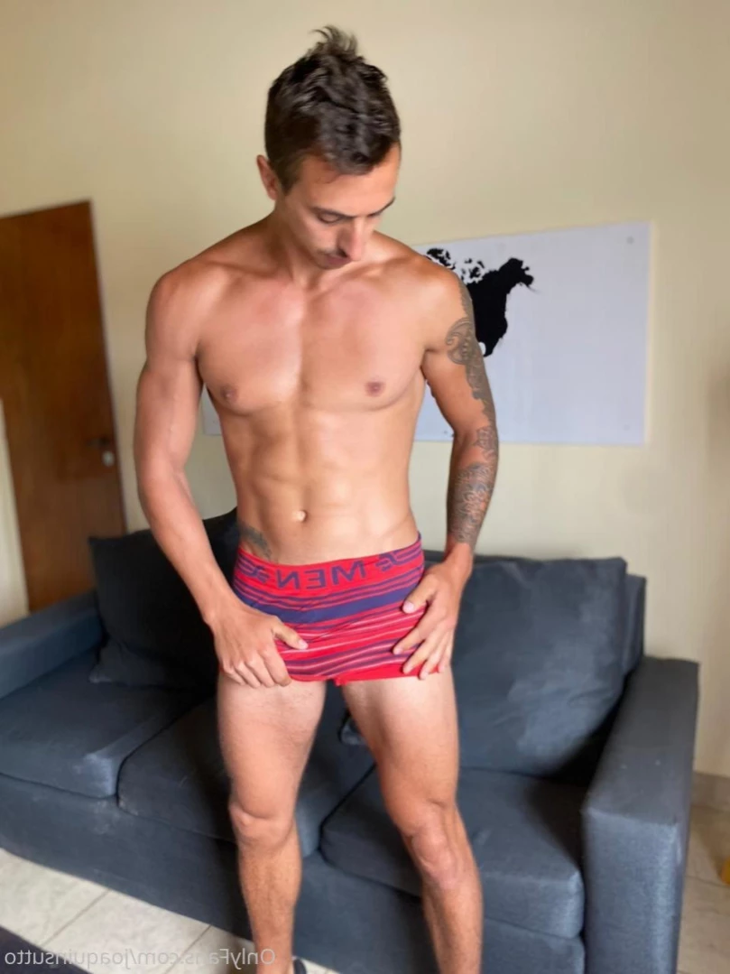 Joaquin [ joaquinsutto ] Onlyfans leaked photo 14740161 on Hotleaks.tv