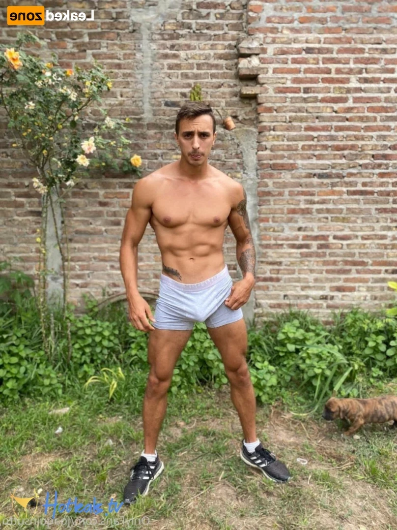 Joaquin [ joaquinsutto ] Onlyfans leaked photo 15764245 on Hotleaks.tv