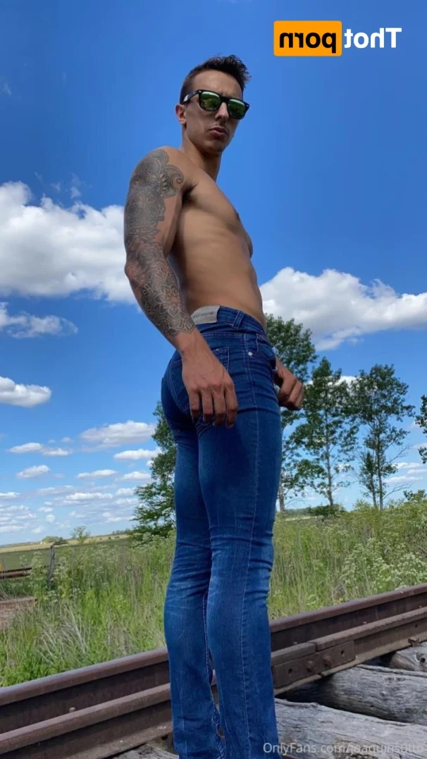 Joaquin [ joaquinsutto ] Onlyfans leaked photo 16109453 on Hotleaks.tv