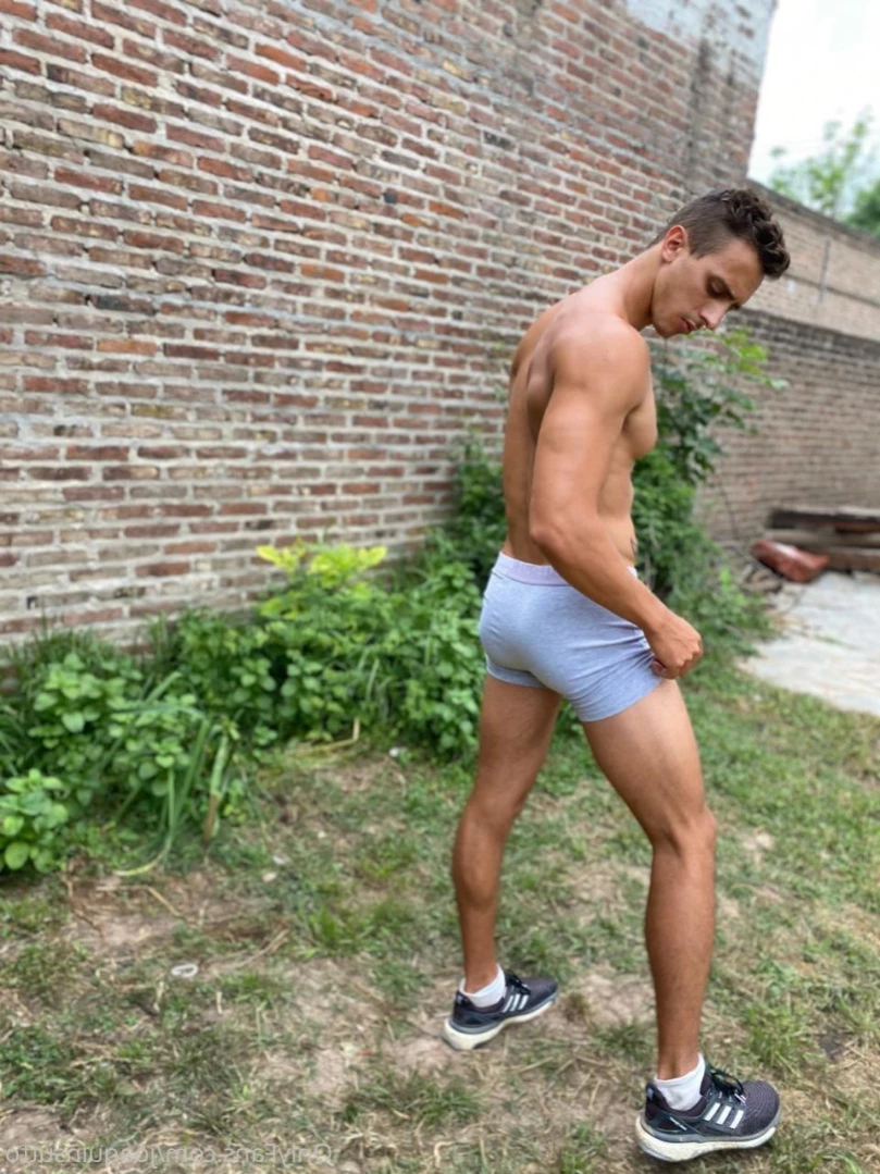 Joaquin [ joaquinsutto ] Onlyfans leaked photo 16302557 on Hotleaks.tv