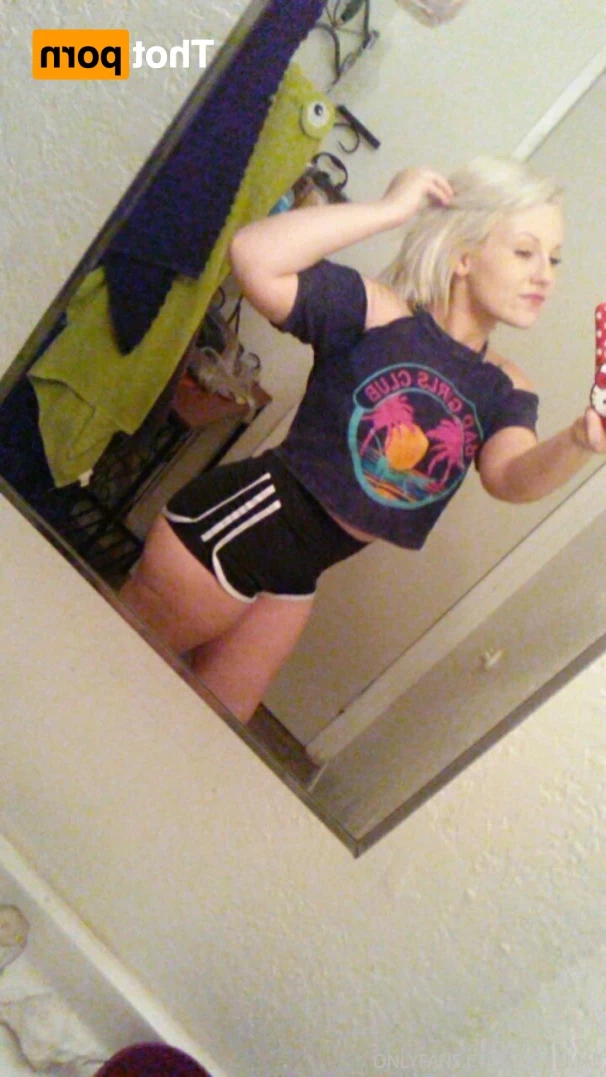 🐐KATIIEMAEDAGOAT🐐 [ katiiemaedagoat ] Onlyfans leaked photo 13399070 on Hotleaks.tv