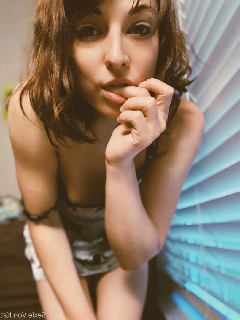 Sexie Von Kat [ katvonsexie ] Onlyfans leaked photo 13844328 on Hotleaks.tv