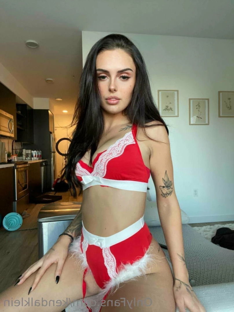 Kendal Klein 💋 [ kendalklein ] Onlyfans leaked photo 10923659 on Hotleaks.tv