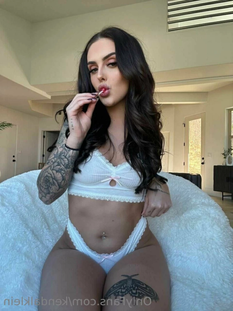 Kendal Klein 💋 [ kendalklein ] Onlyfans leaked photo 12049830 on Hotleaks.tv