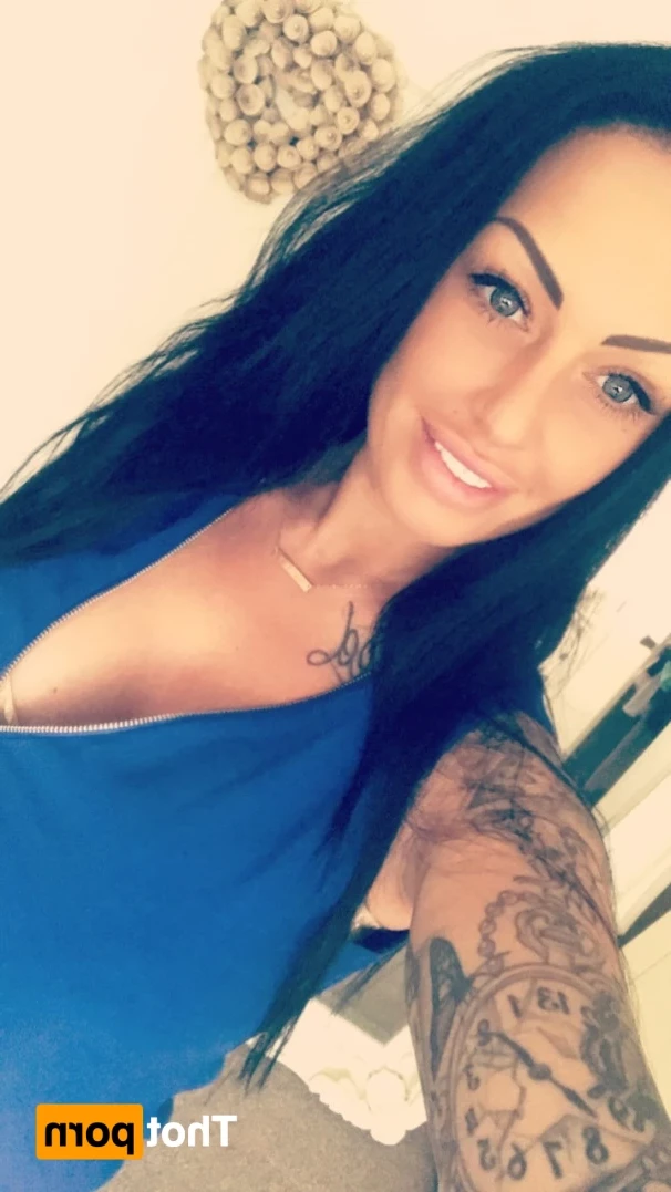 KERRY LOUISE [ kerrylouise_xxx ] Onlyfans leaked photo 12945808 on Hotleaks.tv