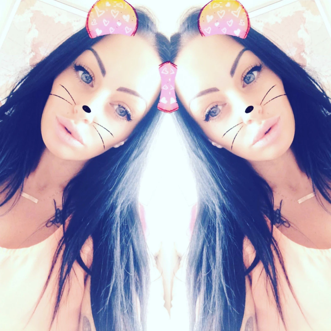 KERRY LOUISE [ kerrylouise_xxx ] Onlyfans leaked photo 14909619 on Hotleaks.tv