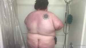10818997