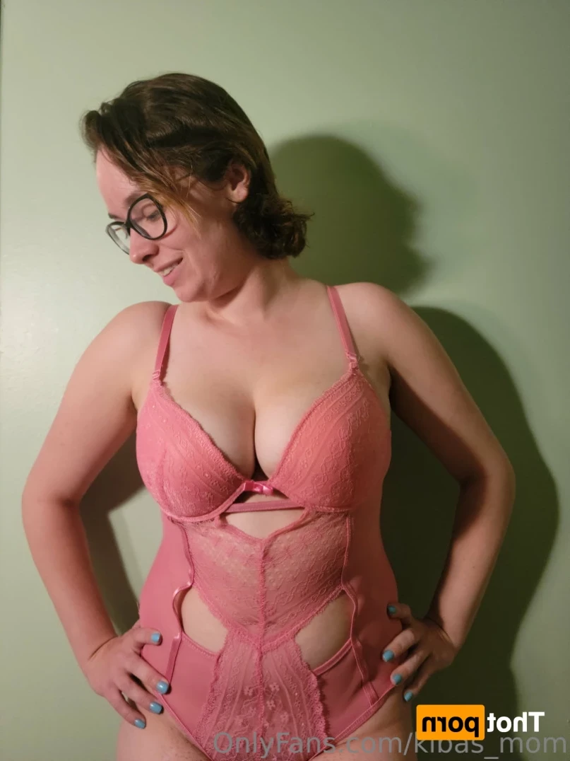 kibas_mom Onlyfans leaked photo 12746034 on Hotleaks.tv