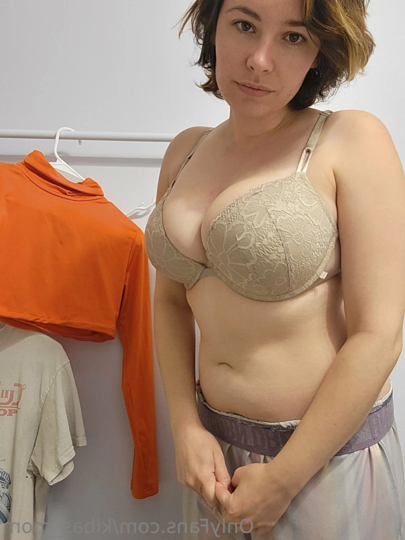 kibas_mom Onlyfans leaked photo 14889314 on Hotleaks.tv