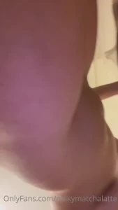 1649939