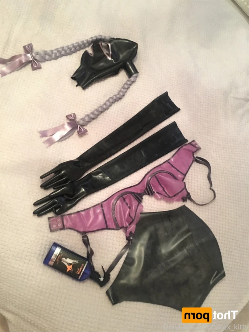 latex_kitty Onlyfans leaked photo 11956044 on Hotleaks.tv