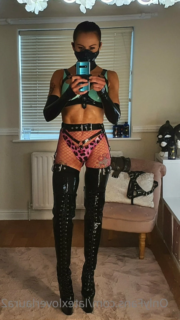 latexloverlaura2 Onlyfans leaked photo 12294529 on Hotleaks.tv
