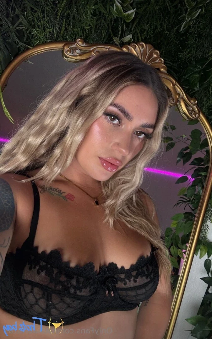 Latina Bratt💋 [ latinabratt69 ] Onlyfans leaked photo 18662048 on Hotleaks.tv