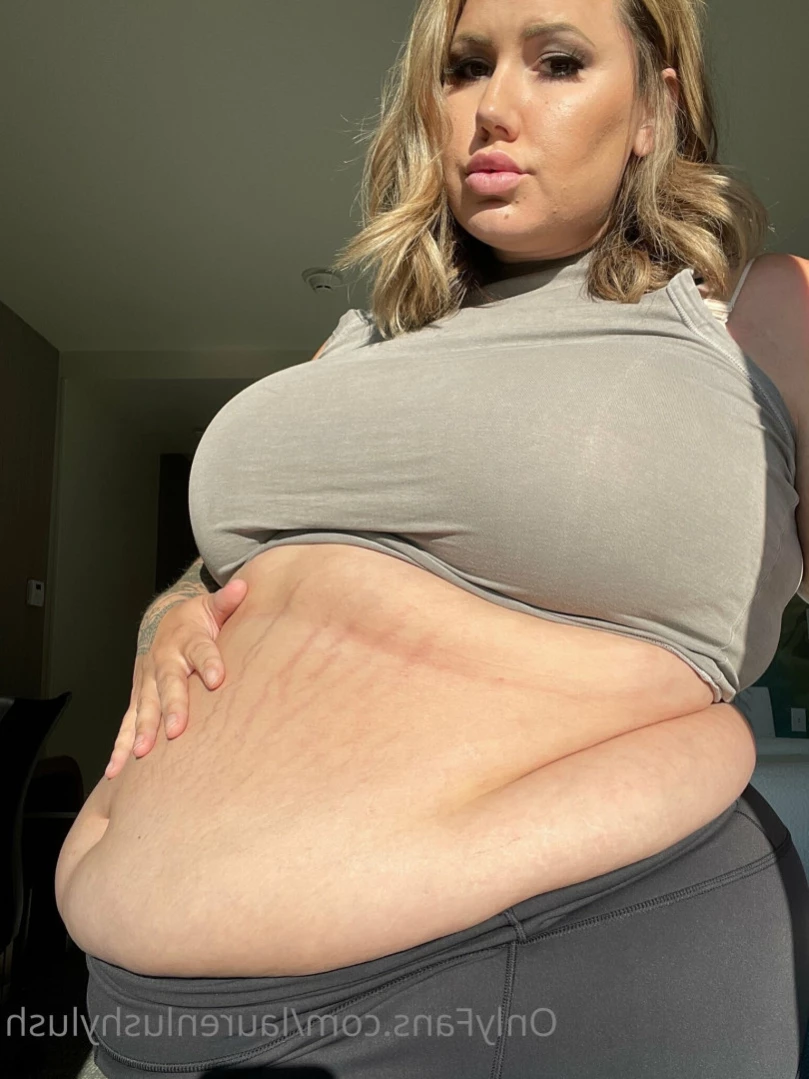 Lauren Lush [ laurens_curves ] Onlyfans leaked photo 12316627 on Hotleaks.tv