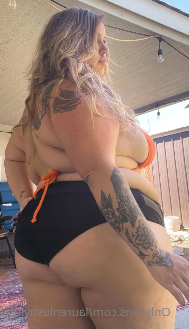 Lauren Lush [ laurens_curves ] Onlyfans leaked photo 12318943 on Hotleaks.tv