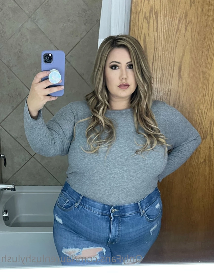 Lauren Lush [ laurens_curves ] Onlyfans leaked photo 13961899 on Hotleaks.tv