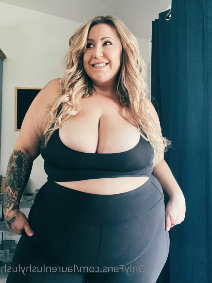 Lauren Lush [ laurens_curves ] Onlyfans leaked photo 15070305 on Hotleaks.tv