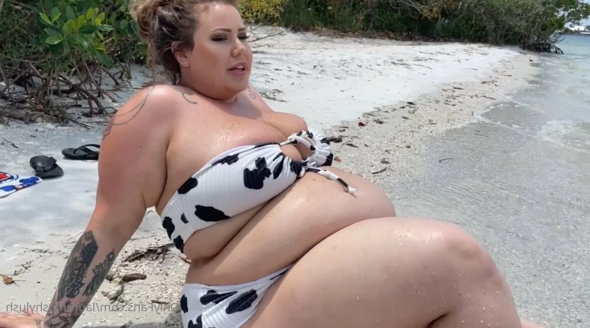 Lauren Lush [ laurens_curves ] Onlyfans leaked photo 15499982 on Hotleaks.tv