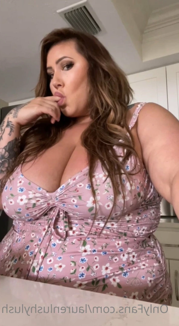 Lauren Lush [ laurens_curves ] Onlyfans leaked photo 16067569 on Hotleaks.tv