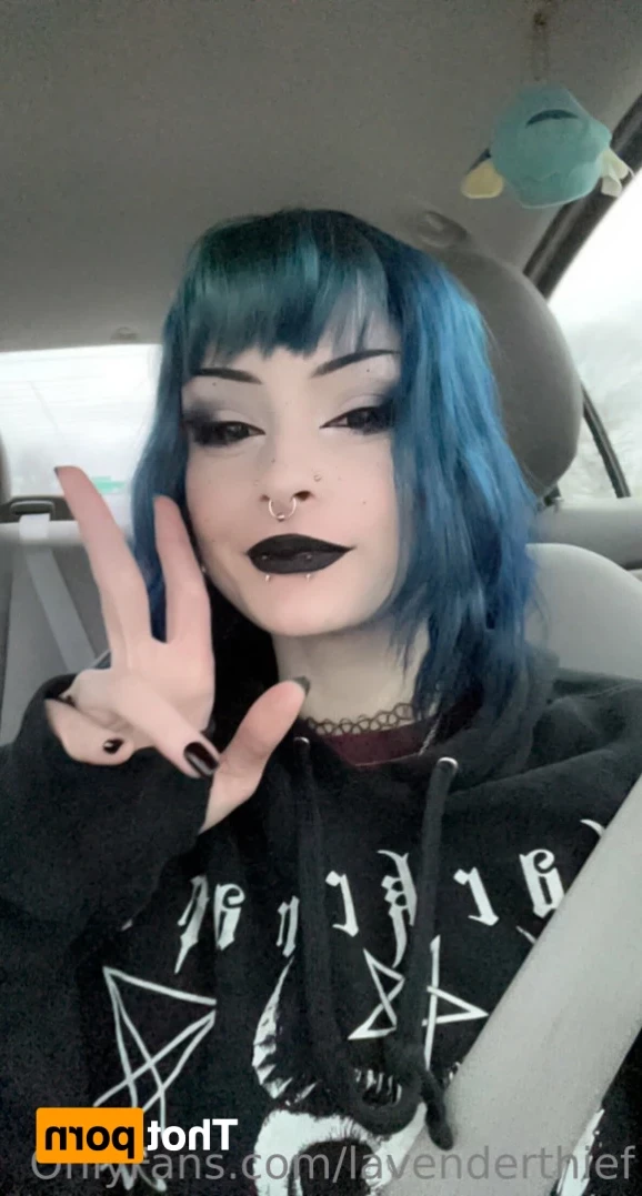 Blue 😘 [ lavenderthief ] Onlyfans leaked photo 14547919 on Hotleaks.tv