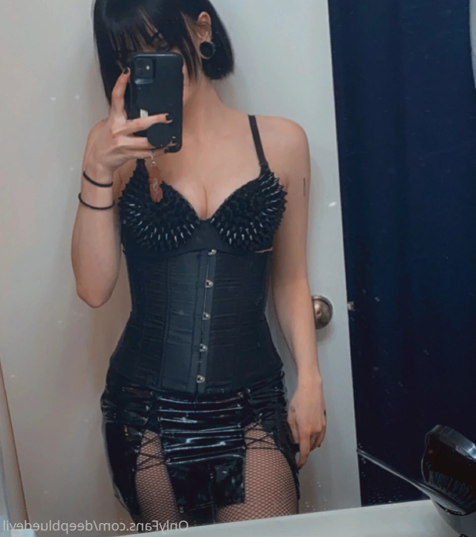 Blue 😘 [ lavenderthief ] Onlyfans leaked photo 14552343 on Hotleaks.tv