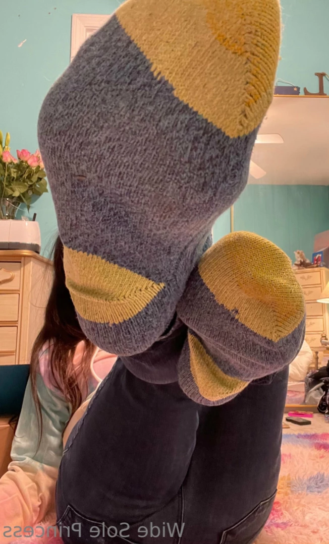 Lil Mis Leah [ leahsprettyfeet ] Onlyfans leaked photo 14696683 on Hotleaks.tv