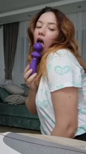 10817944