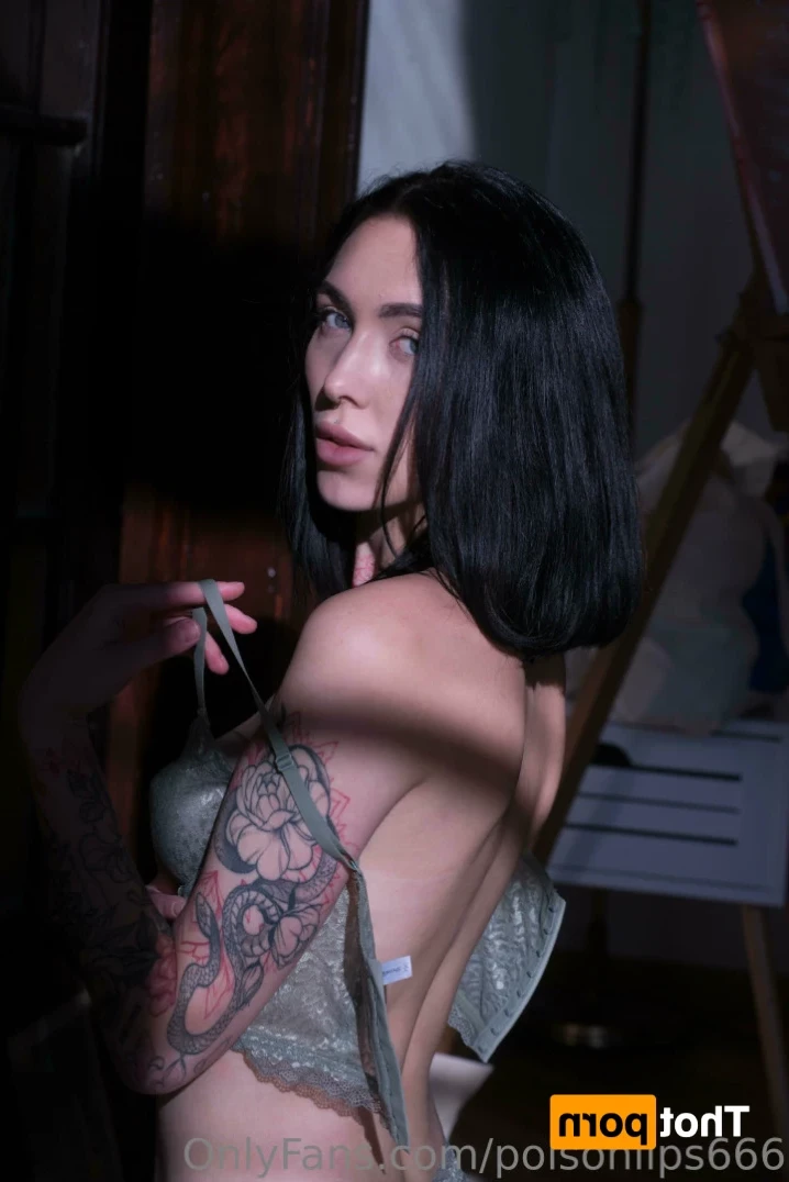 Poison Lips ✨ a little over 20 ✨ [ ppoisonlipss ] Onlyfans leaked photo 13128909 on Hotleaks.tv