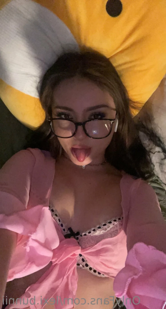 Lexi [ lexystarrxo ] Onlyfans leaked photo 11734938 on Hotleaks.tv