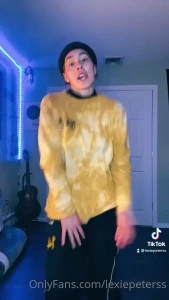 10817905