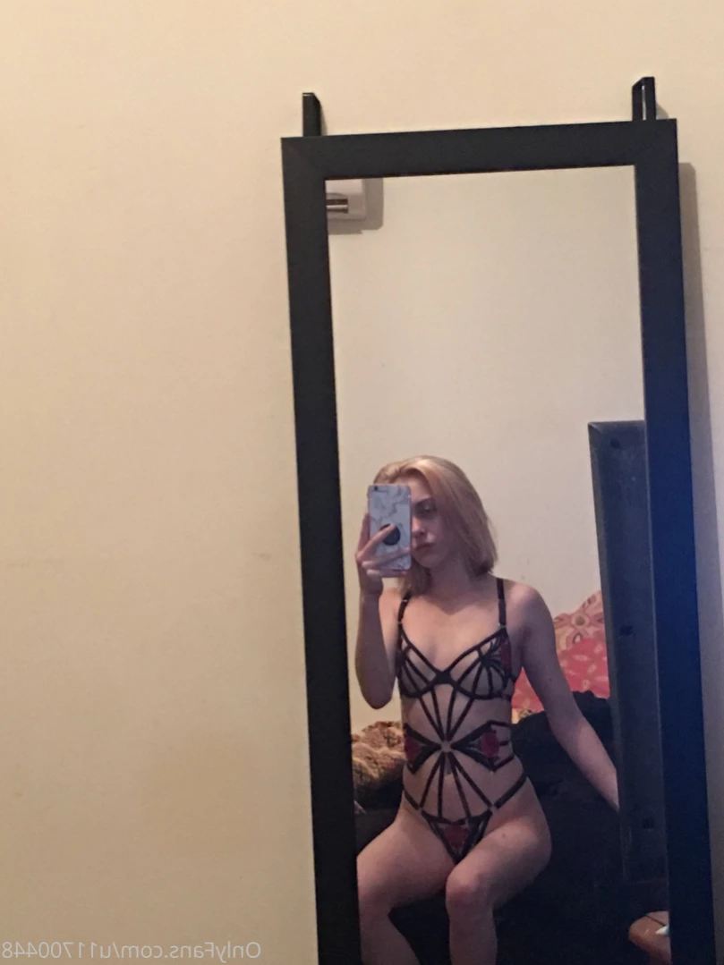 Niyah [ lilbrattt ] Onlyfans leaked photo 13236965 on Hotleaks.tv
