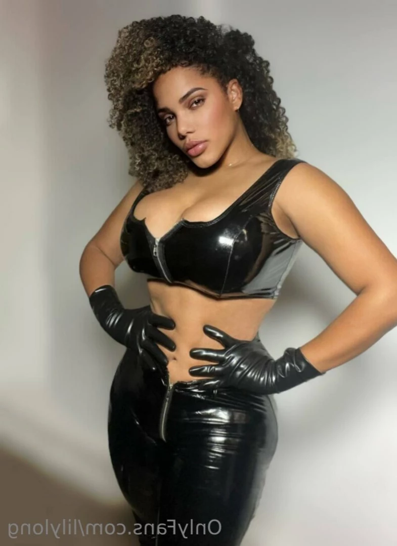 Lily Long [ lilylong ] Onlyfans leaked photo 16302946 on Hotleaks.tv