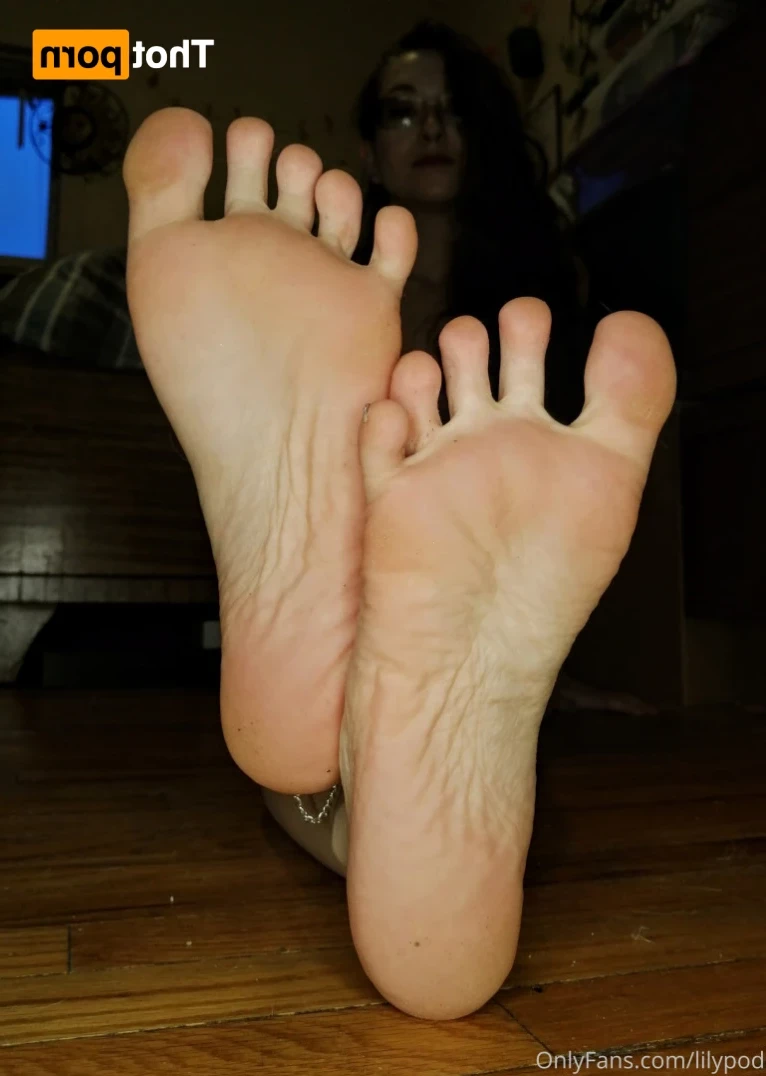 Lilypod 💙's FEET! 👣 [ lilypod ] Onlyfans leaked photo 11866260 on Hotleaks.tv
