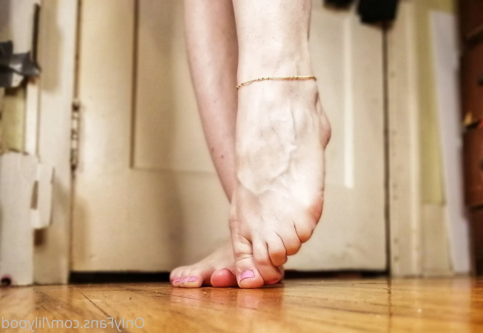 Lilypod 💙's FEET! 👣 [ lilypod ] Onlyfans leaked photo 14384438 on Hotleaks.tv