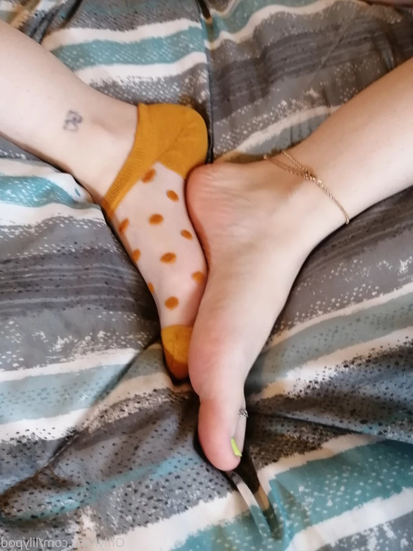 Lilypod 💙's FEET! 👣 [ lilypod ] Onlyfans leaked photo 14898453 on Hotleaks.tv