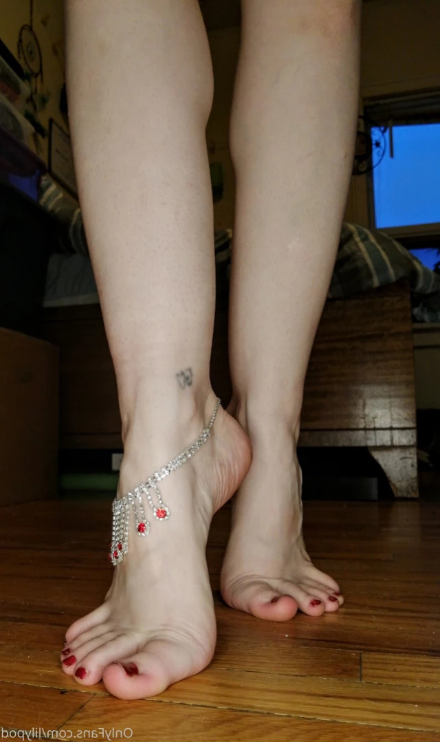 Lilypod 💙's FEET! 👣 [ lilypod ] Onlyfans leaked photo 15835484 on Hotleaks.tv