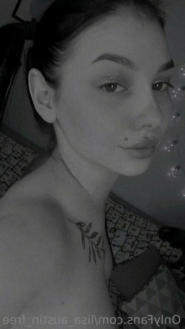 Lisa Austin [ lisa_austin_free ] Onlyfans leaked photo 13631083 on Hotleaks.tv