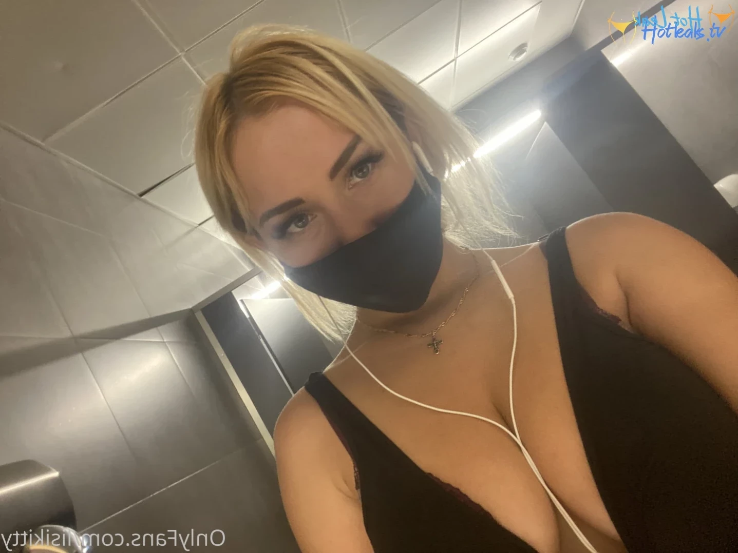 ✨✨𝘽𝙇𝙊𝙉𝘿𝙀 𝙃𝘼𝙄𝙍𝙔 𝙋𝙐𝙎𝙎𝙔✨VIDEOCALL SEXT CUST [ lisikitty ] Onlyfans leaked photo 12348351 on Hotleaks.tv