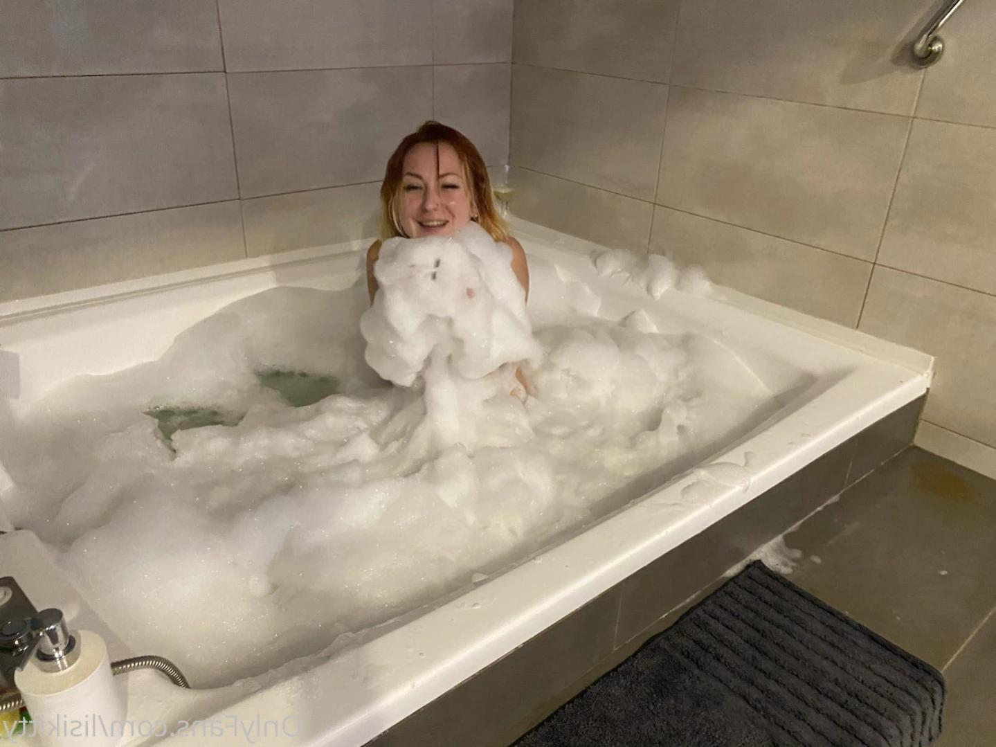 ✨✨𝘽𝙇𝙊𝙉𝘿𝙀 𝙃𝘼𝙄𝙍𝙔 𝙋𝙐𝙎𝙎𝙔✨VIDEOCALL SEXT CUST [ lisikitty ] Onlyfans leaked photo 15922677 on Hotleaks.tv