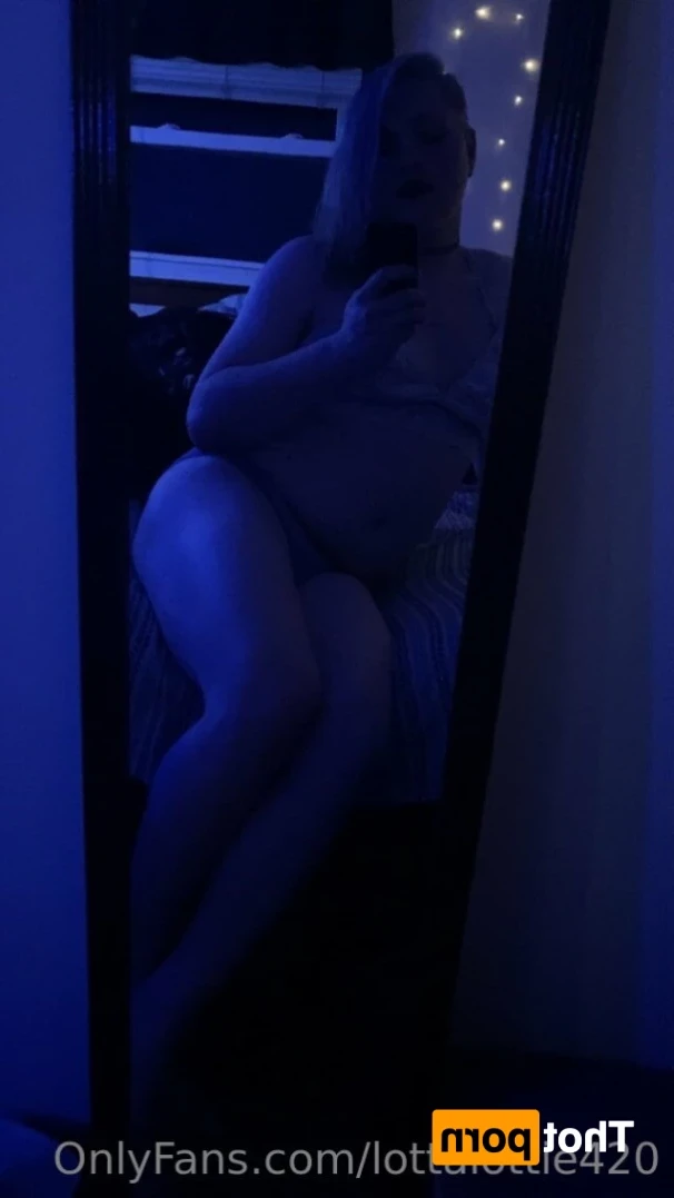 Lottie Person [ lottalottie420 ] Onlyfans leaked photo 11336673 on Hotleaks.tv