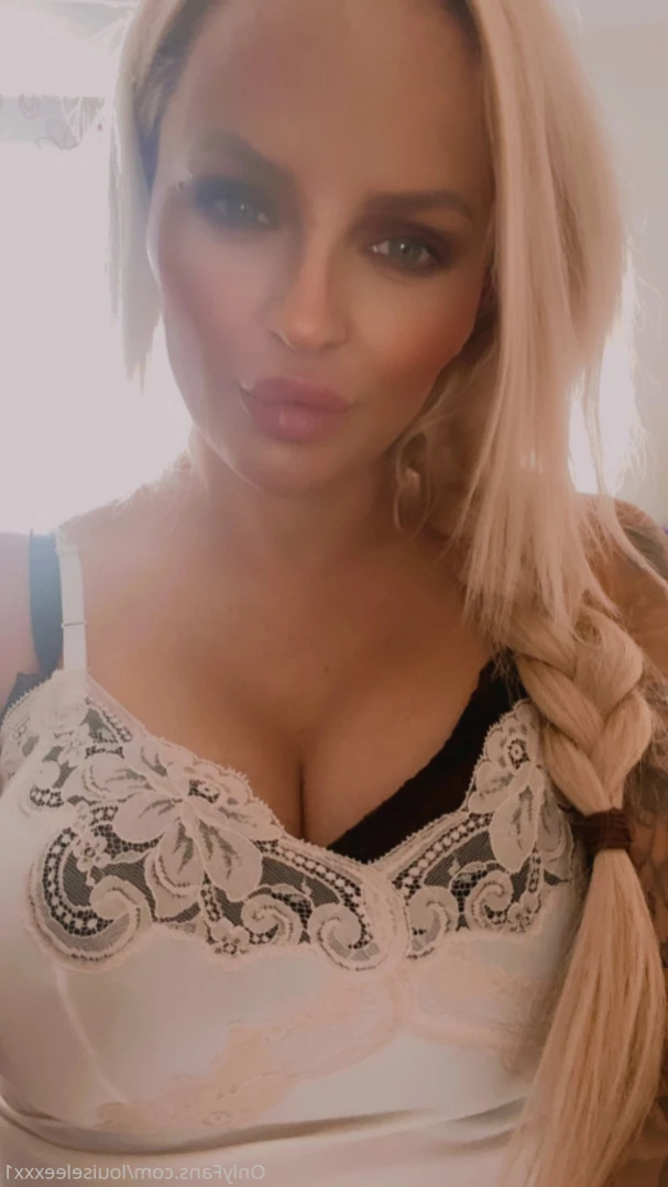 🥇 𝒱𝑜𝓉𝑒𝒹 𝒪.𝐹’𝓈 𝒮𝐸𝒳𝐼𝐸𝒮𝒯 𝑀𝐼𝐿𝐹 𝟤𝟢𝟤𝟤🥇 [ louiseleexxx1 ] Onlyfans leaked photo 14831622 on Hotleaks.tv