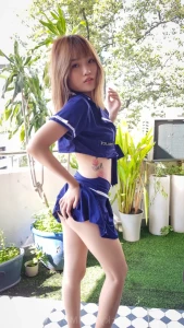 16304371