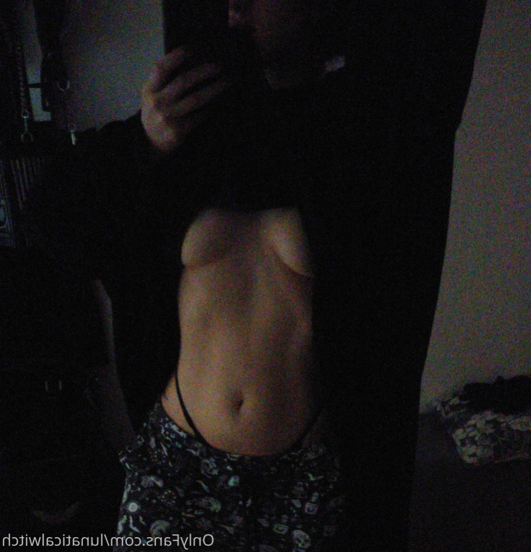 lunaticalwitch Onlyfans leaked photo 11016295 on Hotleaks.tv