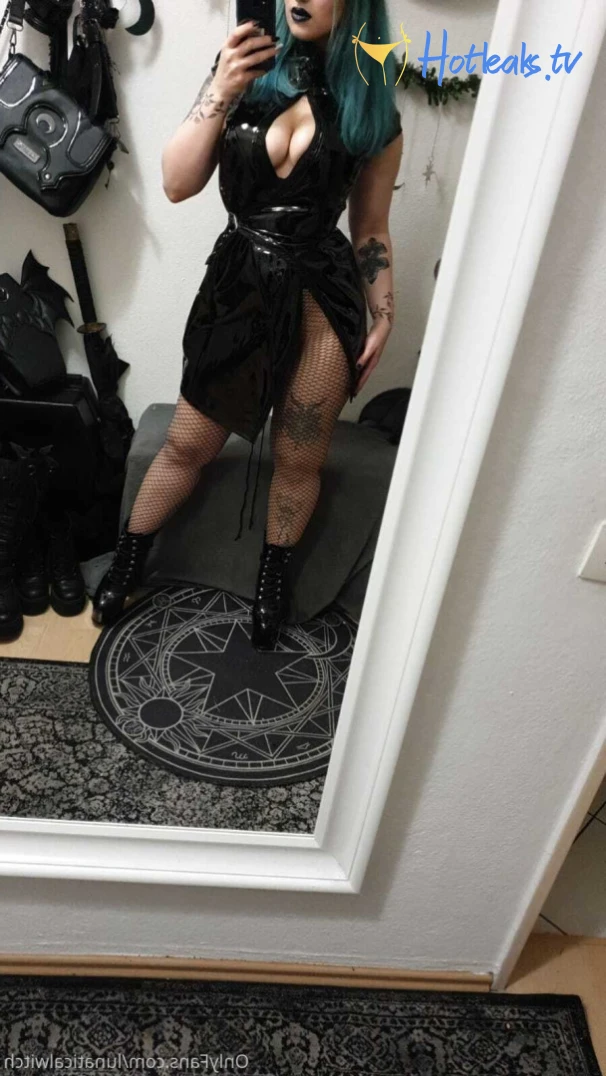 lunaticalwitch Onlyfans leaked photo 12347317 on Hotleaks.tv