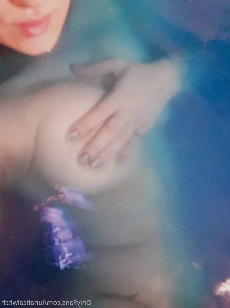 lunaticalwitch Onlyfans leaked photo 13821682 on Hotleaks.tv