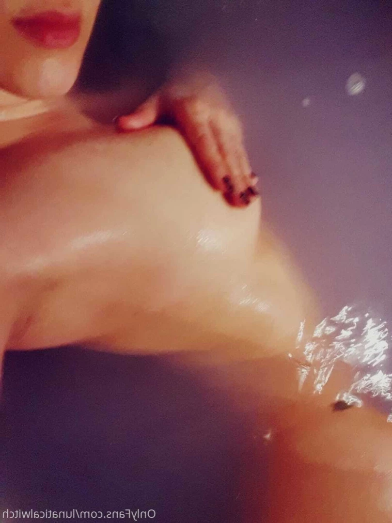 lunaticalwitch Onlyfans leaked photo 14681642 on Hotleaks.tv
