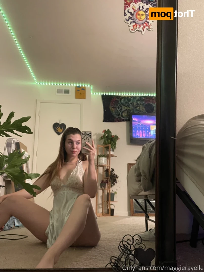 Mags (FREE)🔝12% [ maggierayelle ] Onlyfans leaked photo 11586444 on Hotleaks.tv