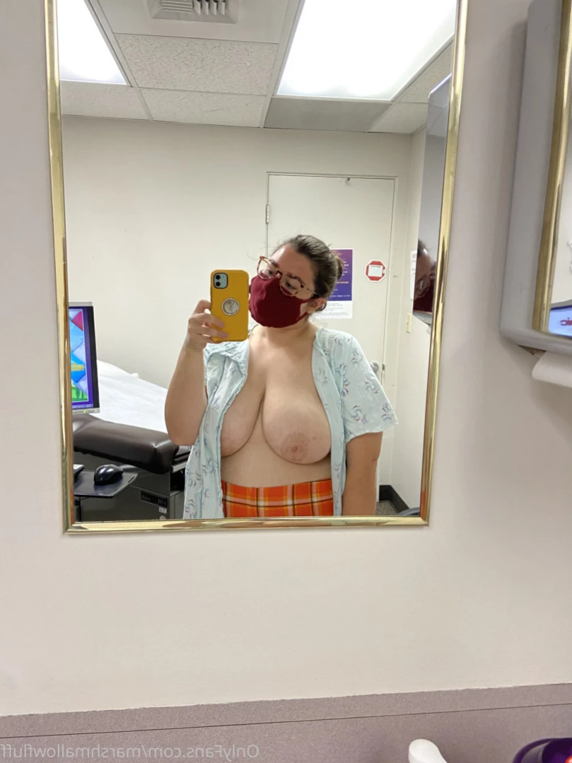 𝗺𝗮𝗿𝘀𝗵𝗺𝗮𝗹𝗹𝗼𝘄𝗳𝗹𝘂𝗳𝗳 [ marshmallowfluff ] Onlyfans leaked photo 11979133 on Hotleaks.tv