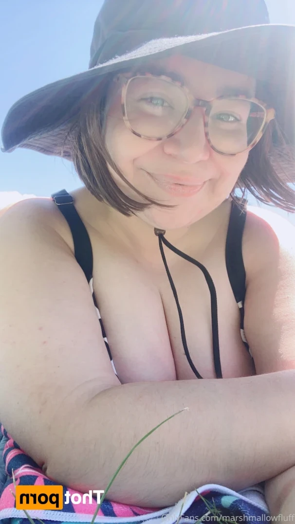 𝗺𝗮𝗿𝘀𝗵𝗺𝗮𝗹𝗹𝗼𝘄𝗳𝗹𝘂𝗳𝗳 [ marshmallowfluff ] Onlyfans leaked photo 12257670 on Hotleaks.tv