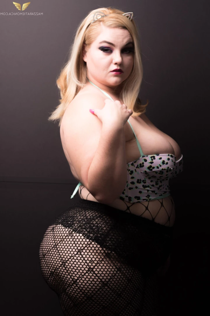 Mazzaratie Monica [ mazzimonicaxxx ] Onlyfans leaked photo 12638156 on Hotleaks.tv